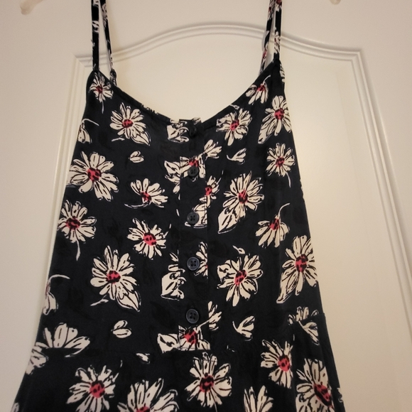 Little Summer Dress - Picture 4 of 7